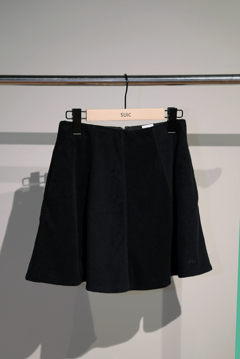 SOL SKIRT - BLACK -